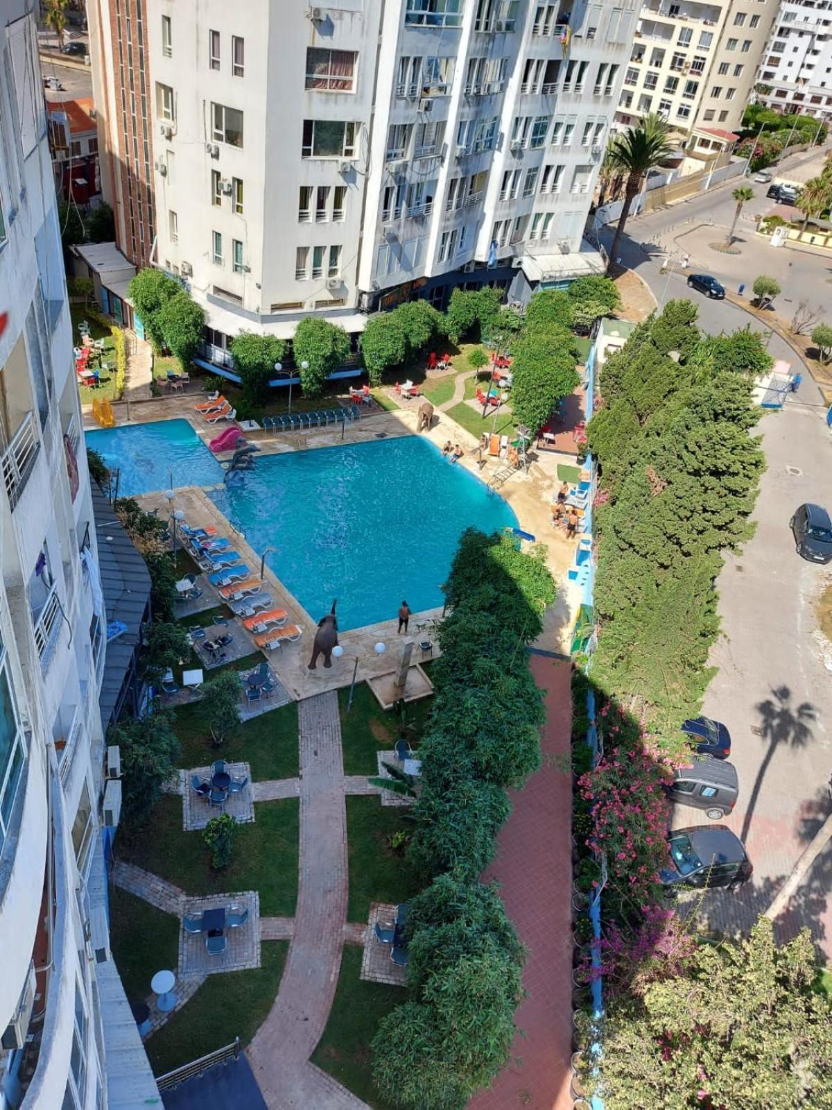 Appartement bord de mer et piscine Tanger Buitenkant foto